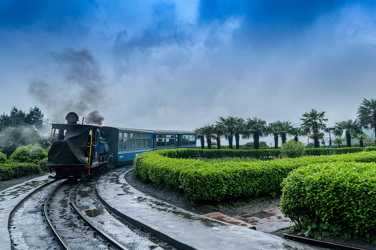 tour in Darjeeling from Kolkata.